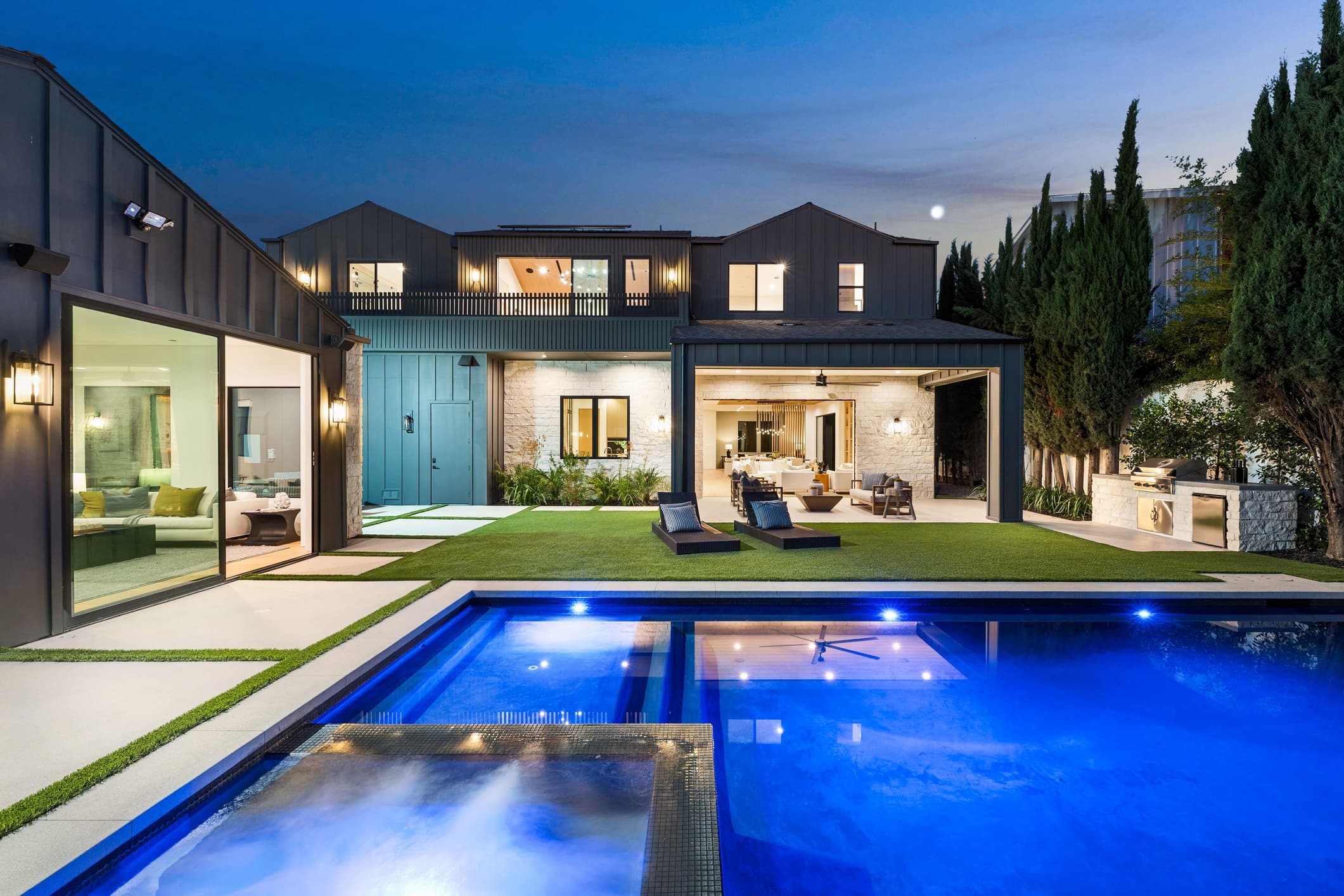 Architectural uplighting on modern home
